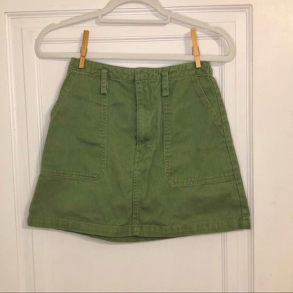 Francesca’s Harper Heritage Mini Skirt Paper Bag Belt Green - Picture 2 of 5